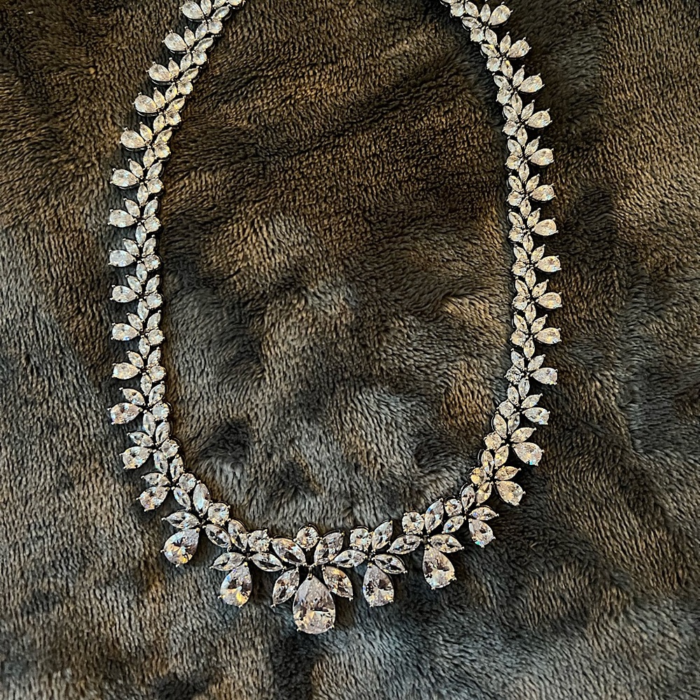 Cubic zirconium and rhodium plated necklace